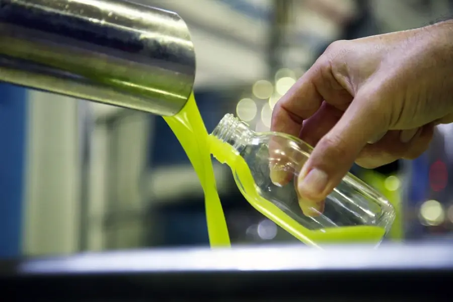 El campo reclama que Andalucía concentre la producción, las marcas y la comercialización del aceite de oliva