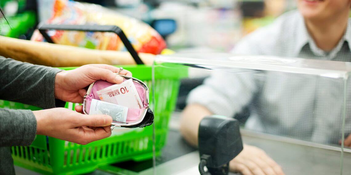 El 25% de los españoles ya destina más del 30% de sus ingresos a alimentación