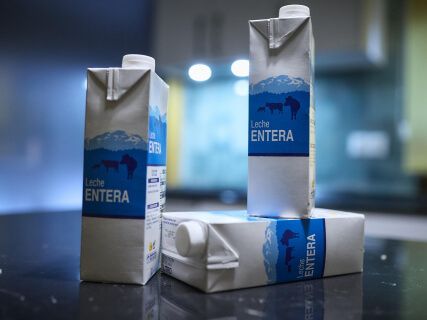 Consumidores reclaman datos claros para comprobar que las rebajas de la leche se trasladan con diligencia al supermercado